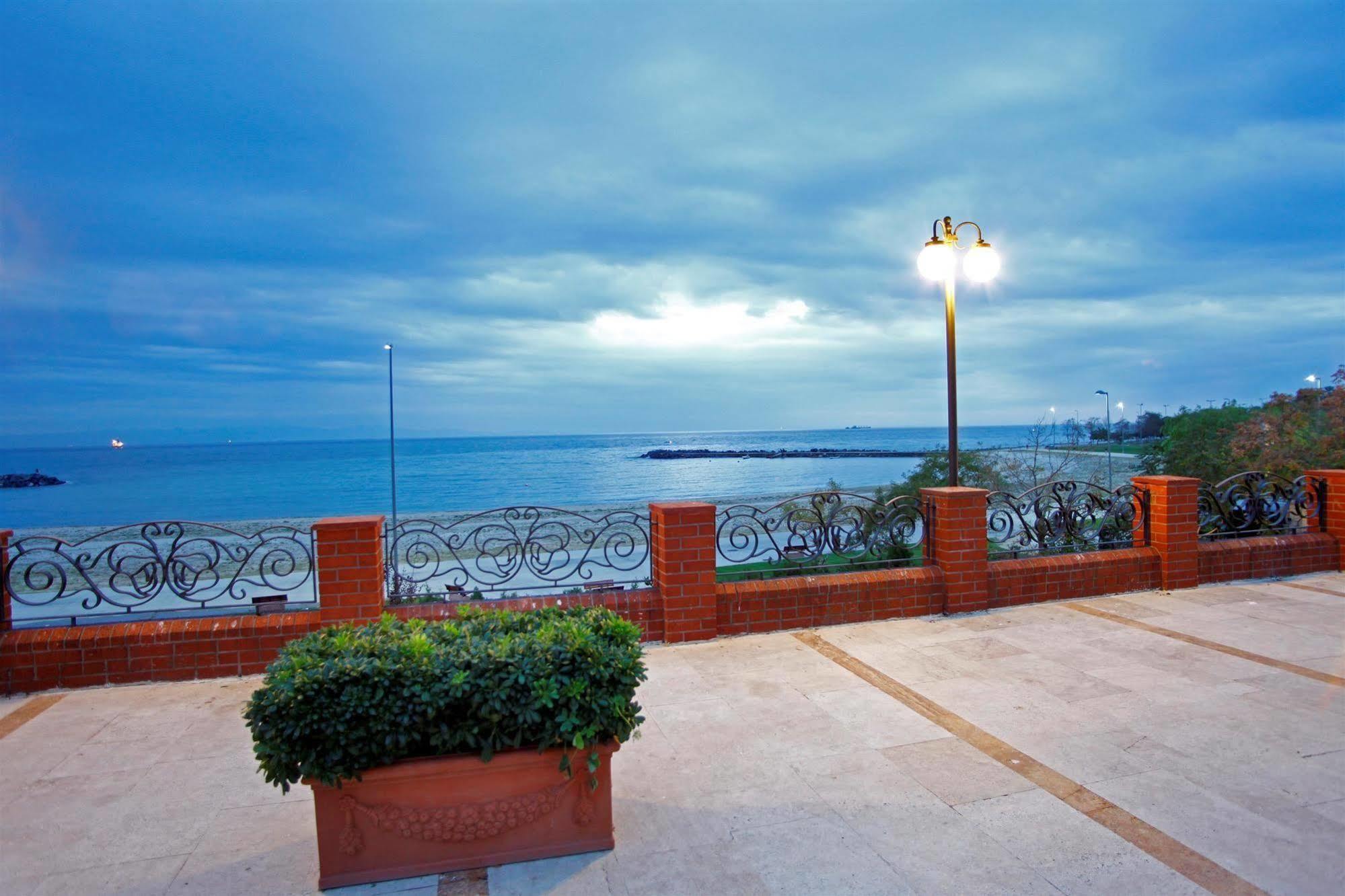 Cinar Hotel Istanbul Exterior photo